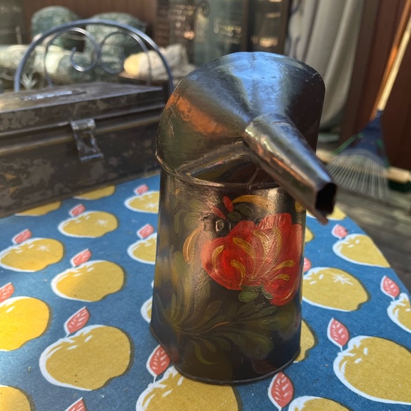 Vintage Folk Art Oil Can - Picture 9 of 10